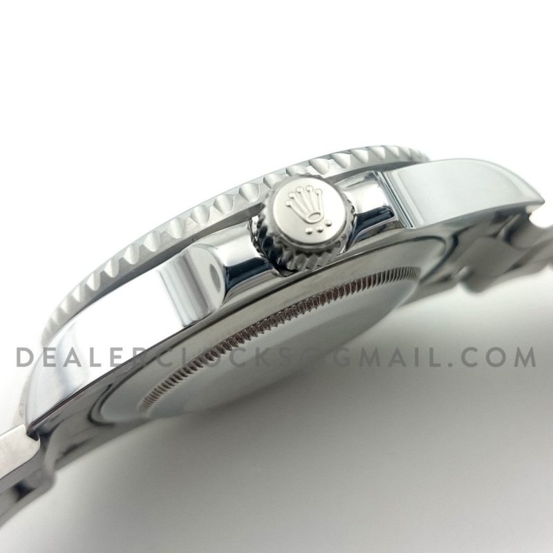 Submariner 116610 (Silver Onyx Dial)