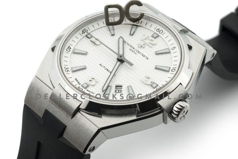Overseas Automatic White Dial in Steel