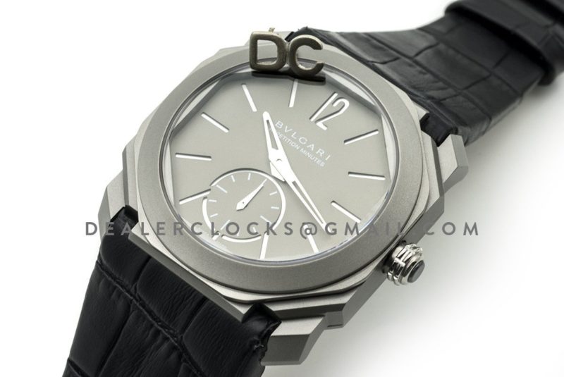 Octo Finissimo Minute Repeater Grey