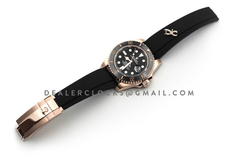Submariner in Rose Gold on Rubber Strap