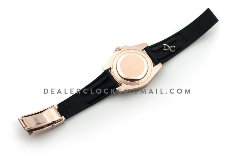 Submariner in Rose Gold on Rubber Strap