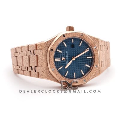 Lady Royal Oak 67650OR Blue Dial in Frosted Rose Gold