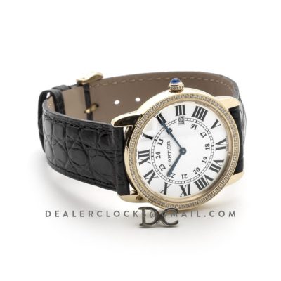 Ronde Louis Cartier Watch 36mm White Dial in Yellow Gold on Black Leather Strap
